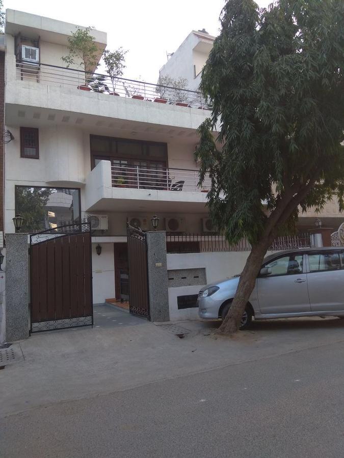 The Neem Bed & Breakfast New Delhi Bagian luar foto